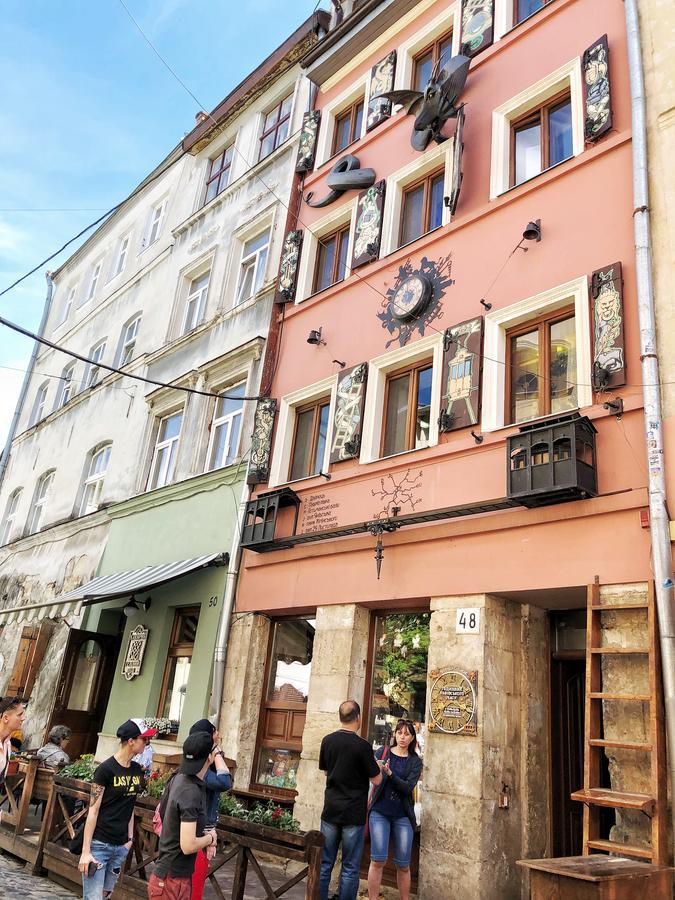 Apartments Near Rynok Square On Staroyevreyska And Fedorova Streets Leópolis Exterior foto